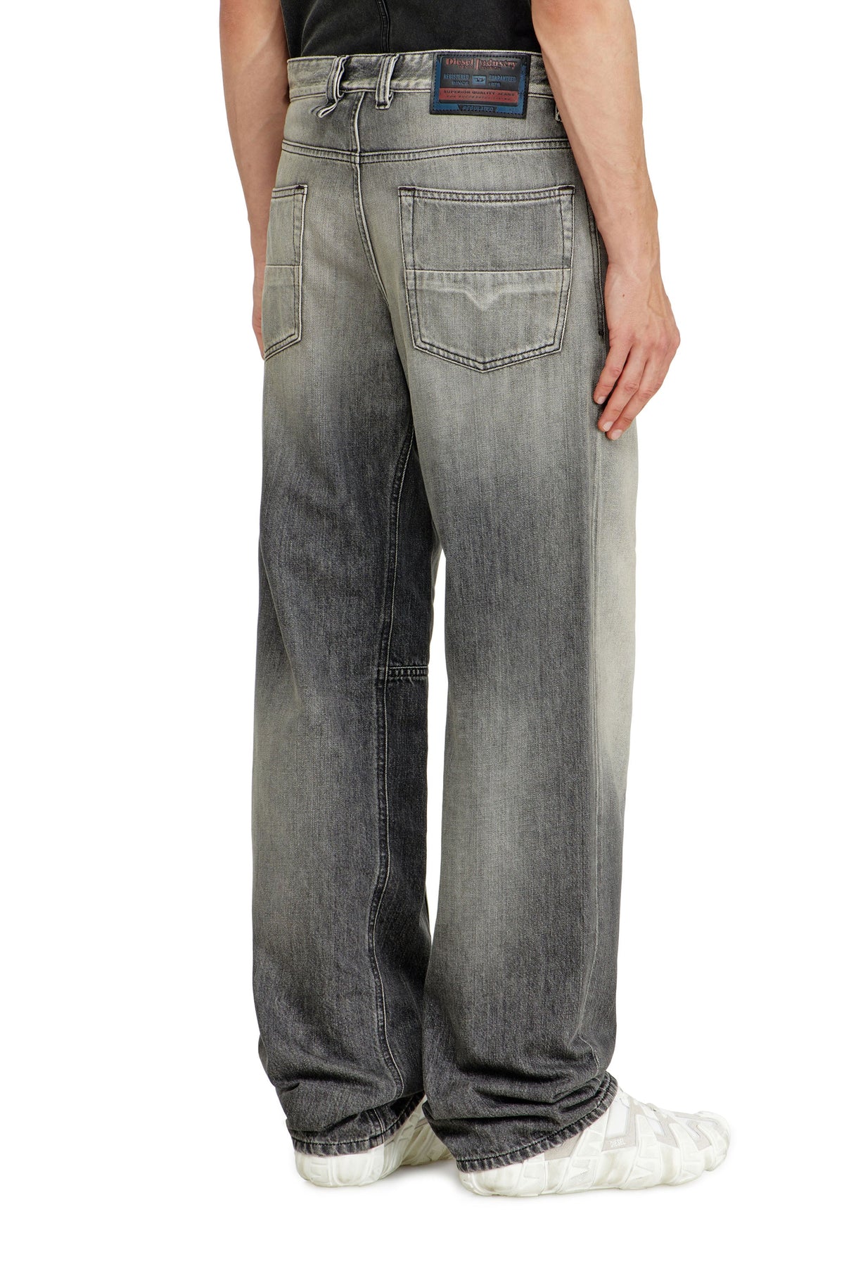 Relaxed Jeans Low Waist 2001 D-Macro