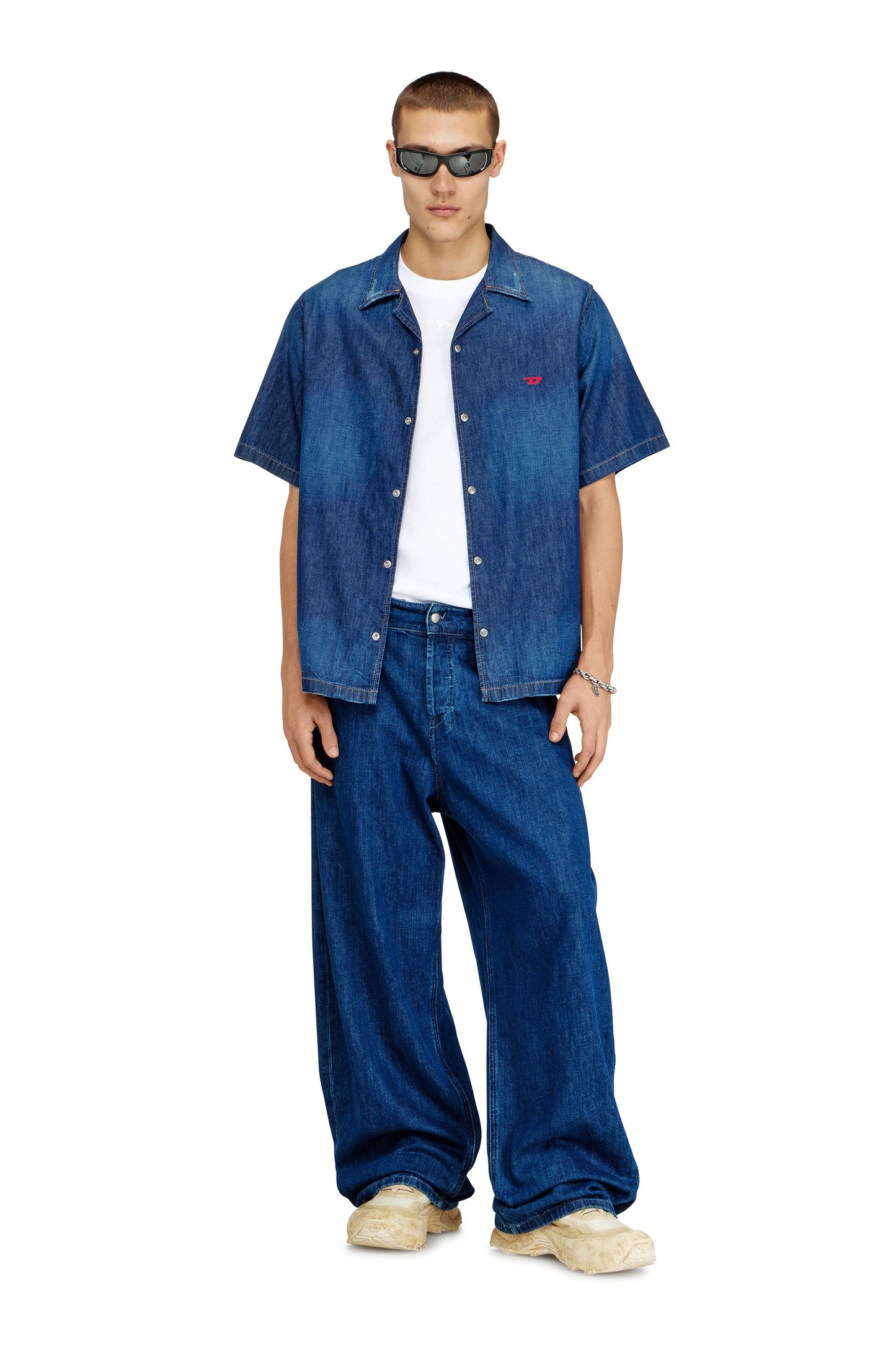 Denim short-sleeve shirt