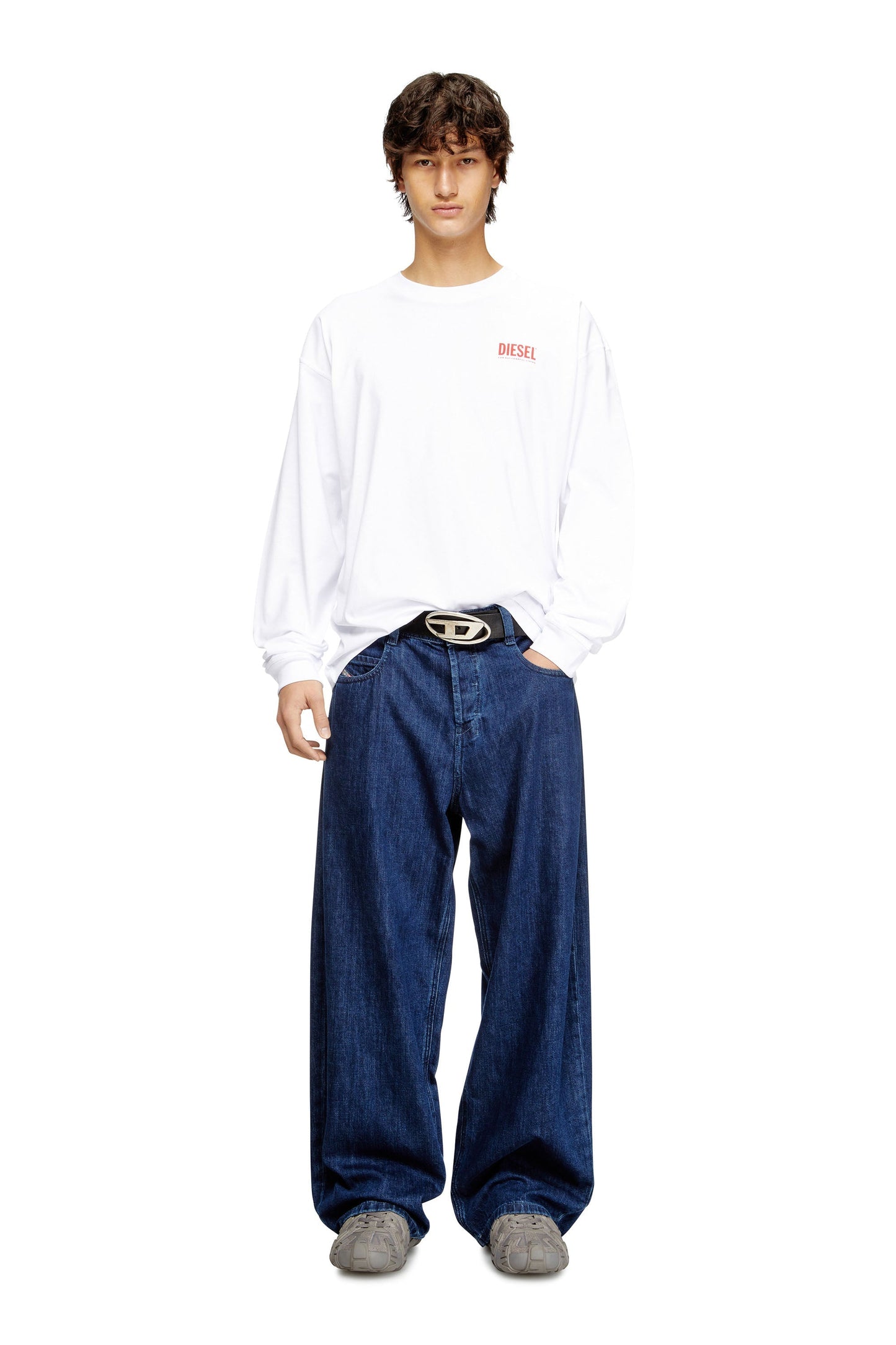 Relaxed long-sleeve T-shirt with Biscotto logo