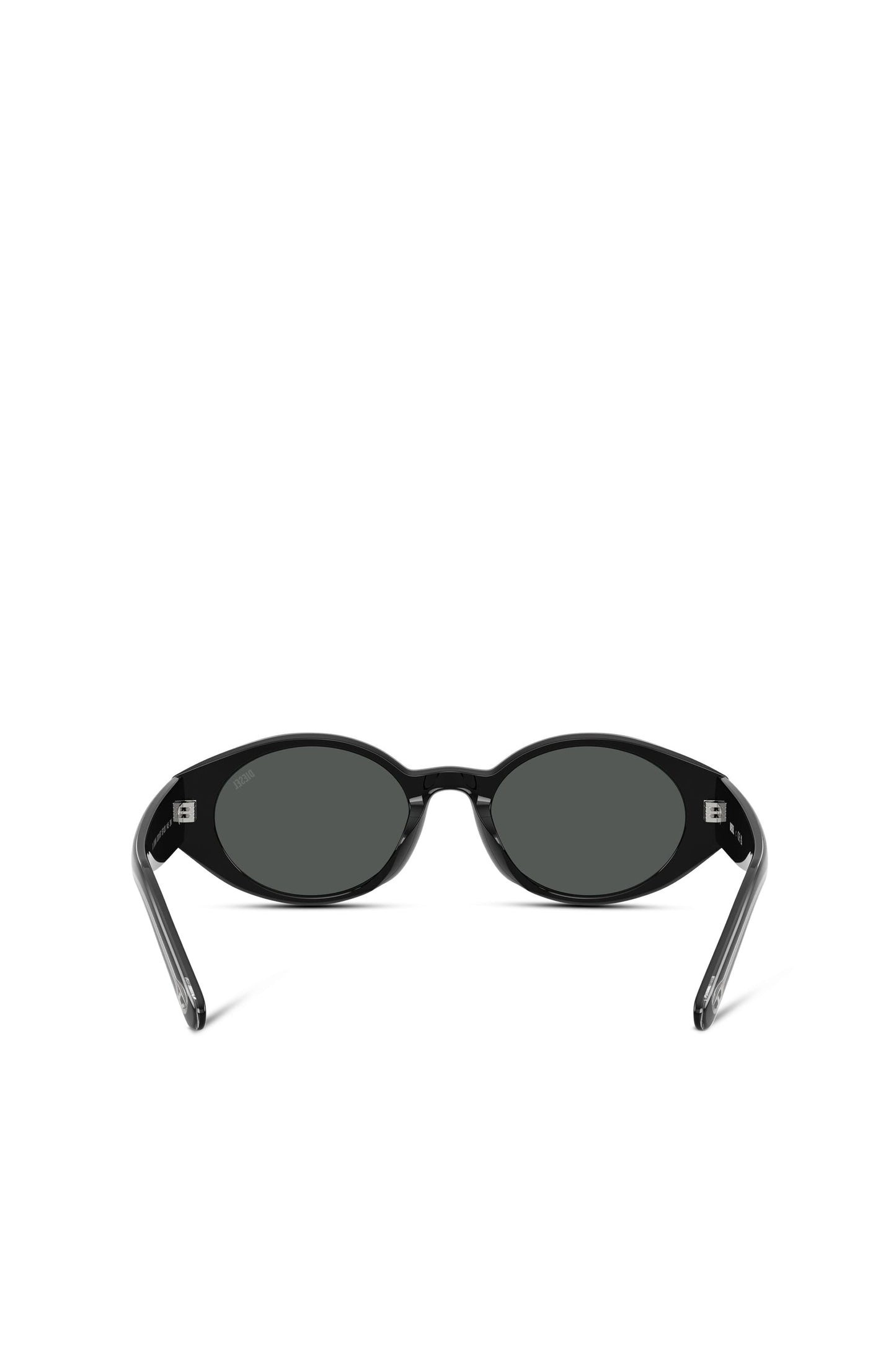 Oval sunglasses
