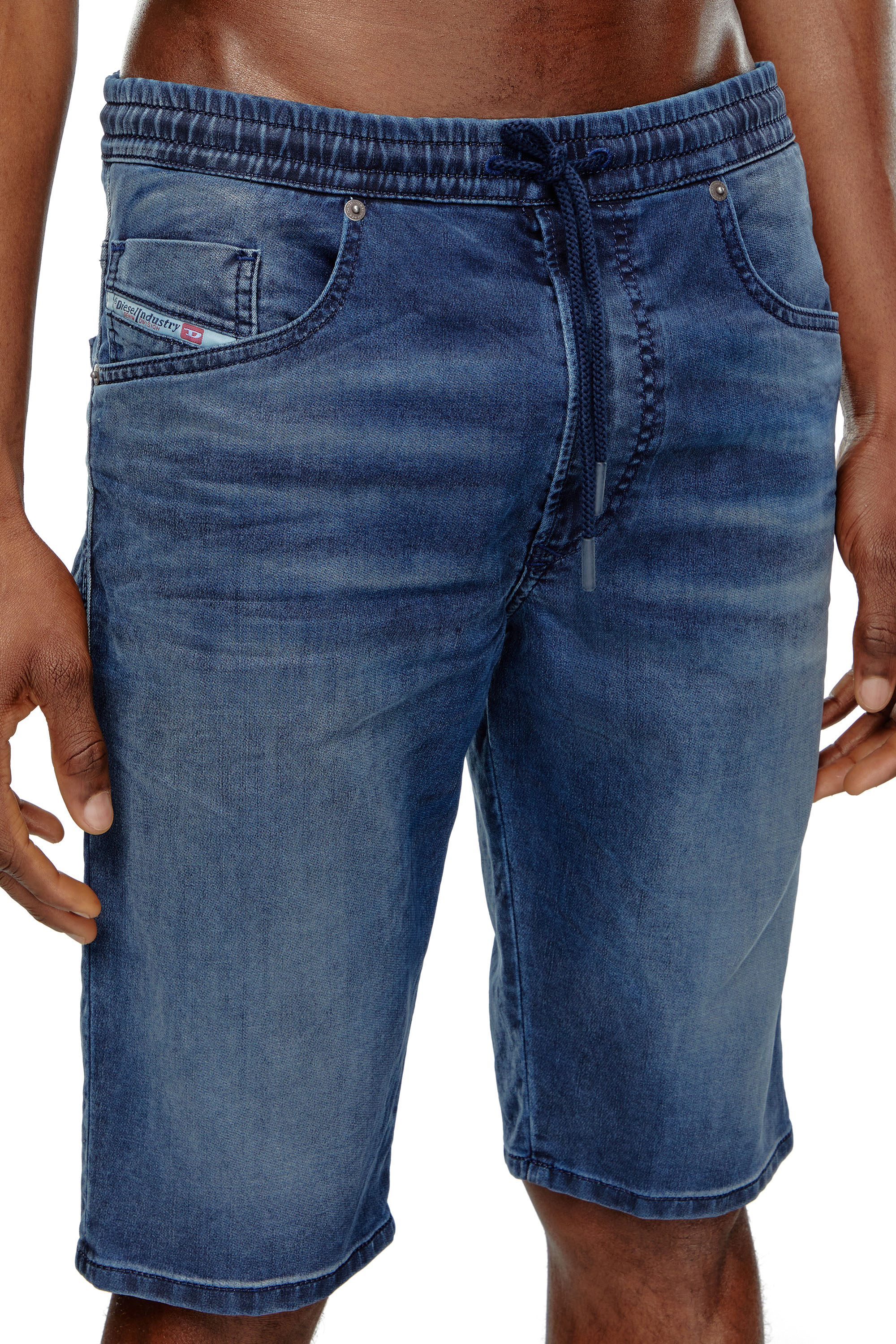 

Chino shorts in JoggJeans